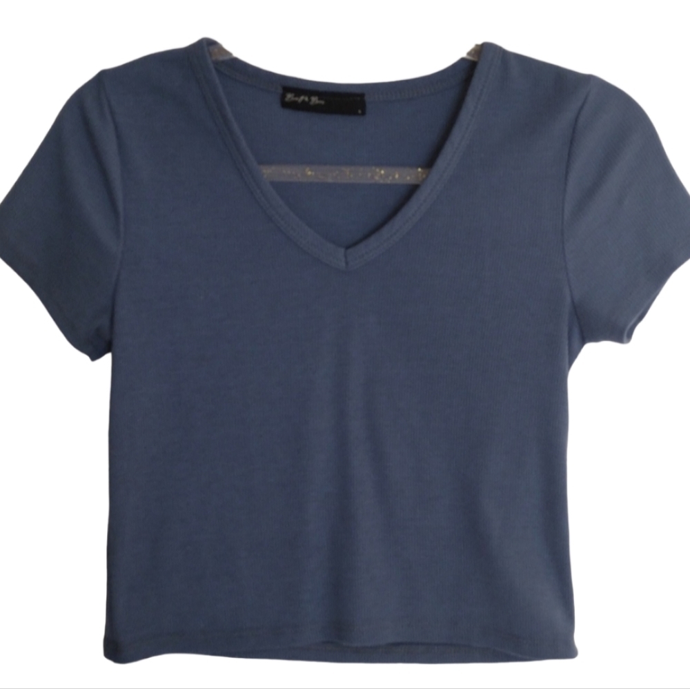 Brit & Bri Crop Top Woman Small Blue V- Neck Crop Top Short Sleeves Junior Beach